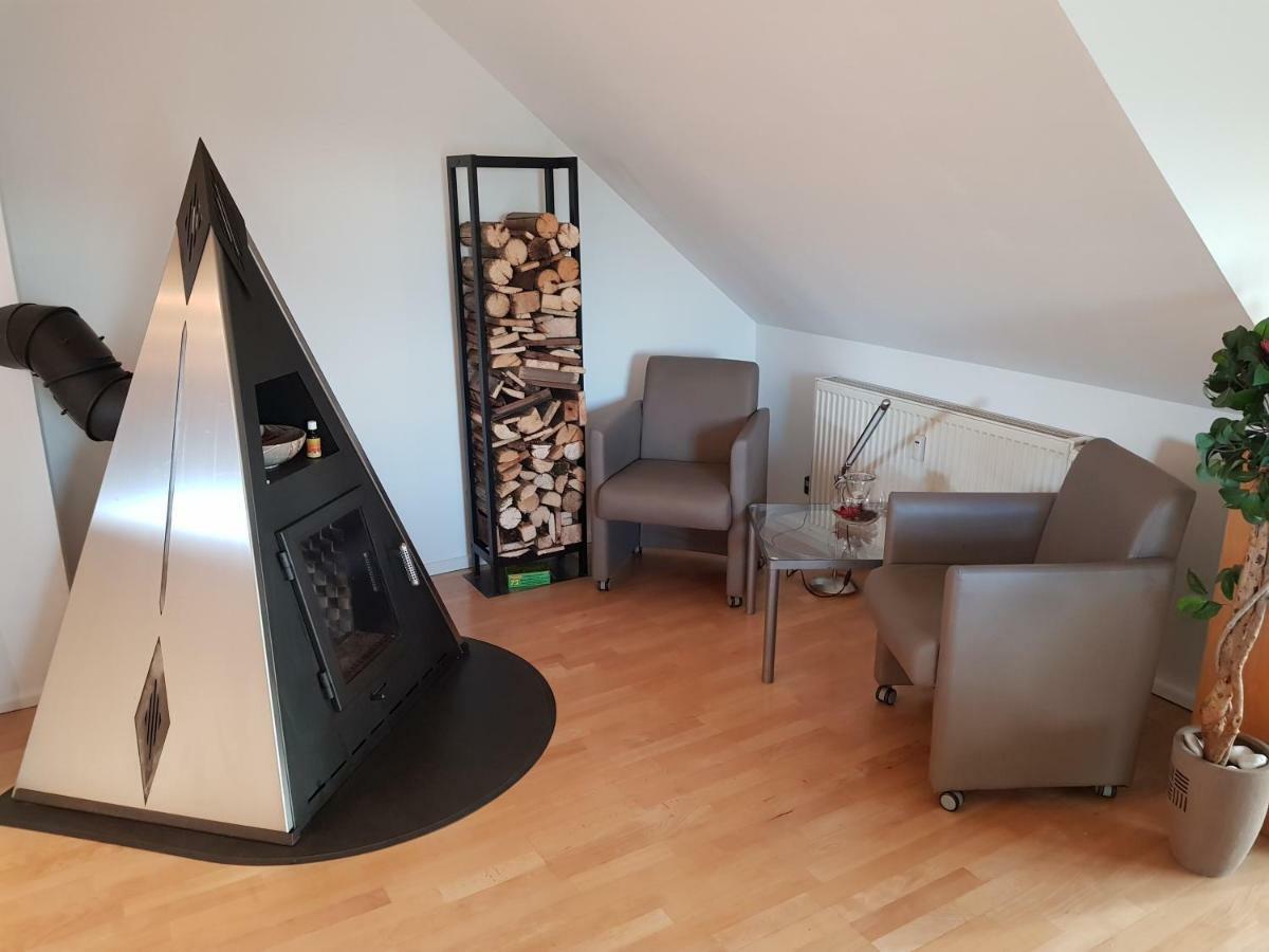 Doellinger Messe Fraenkisches Seenland Apartment